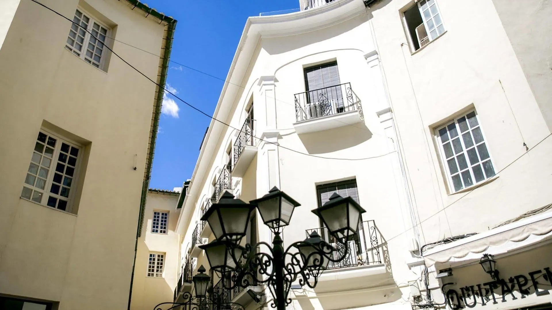 Chinitas Urban Rooms Malaga Hostel