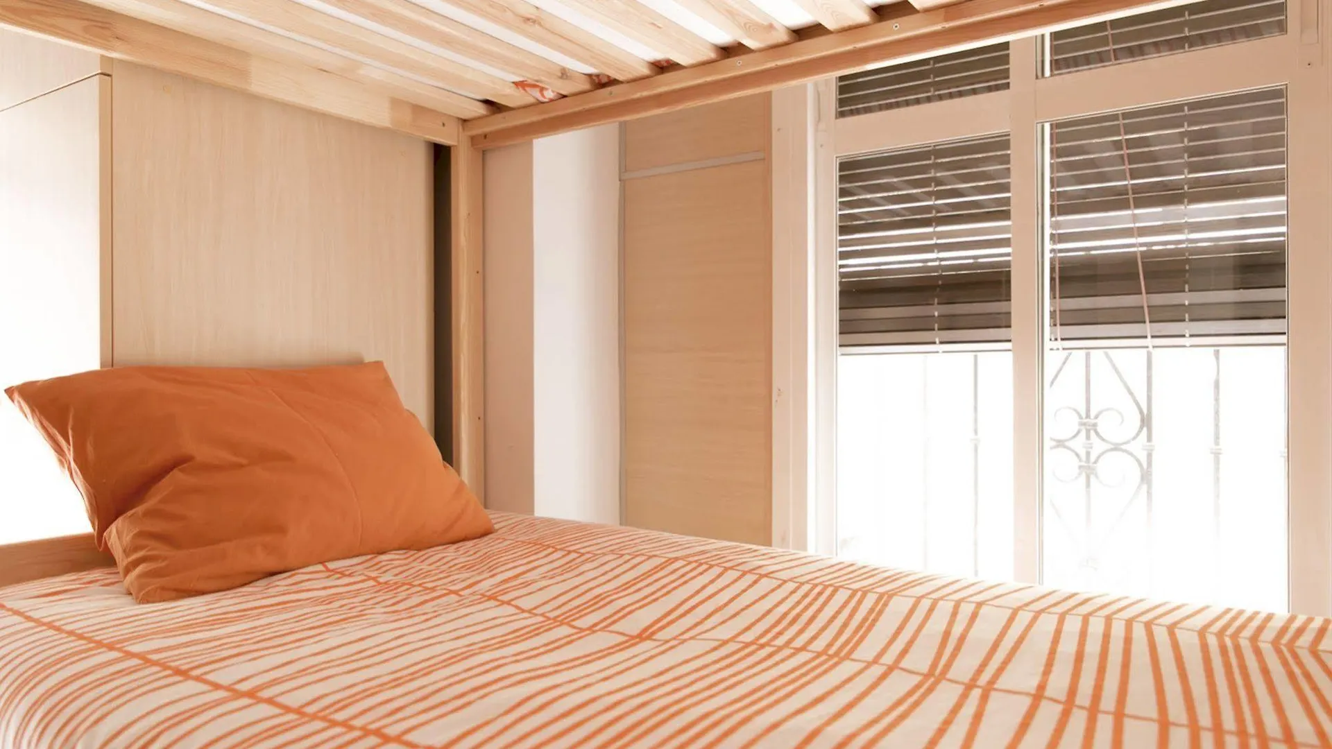 Chinitas Urban Rooms Malaga Spain